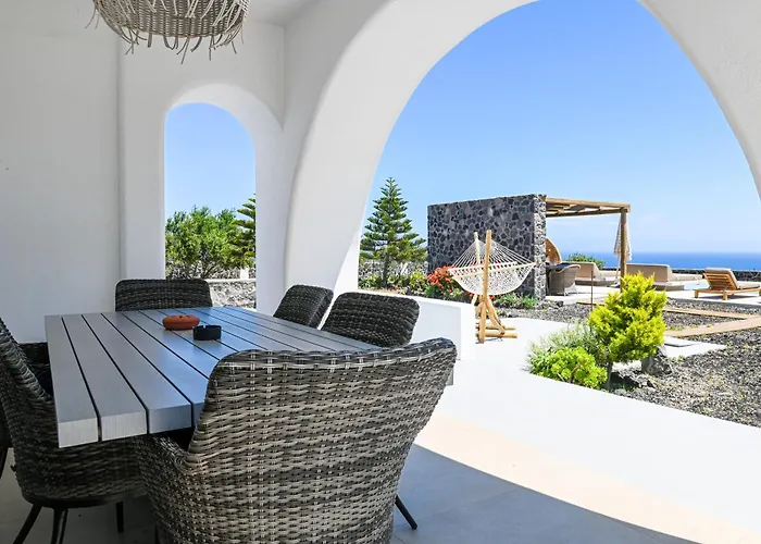 Saint Apostles Apartament *