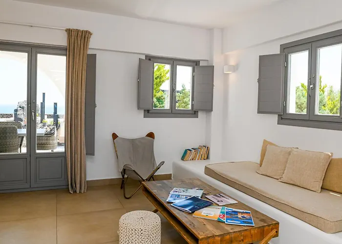 Saint Apostles * ثيرا